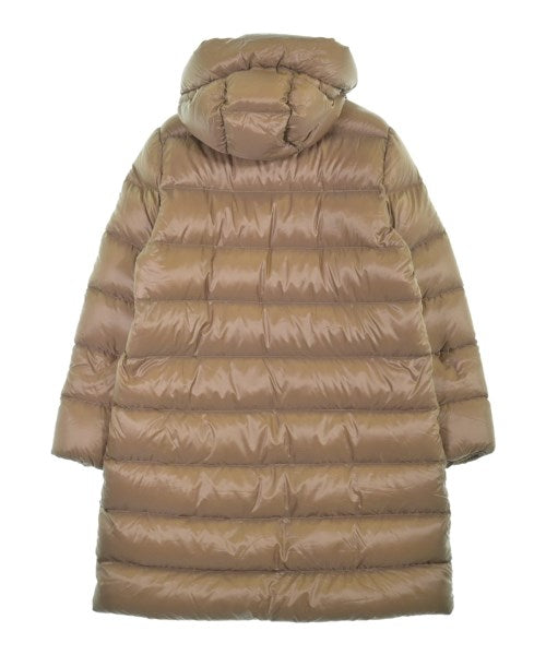 MONCLER 羽絨大衣