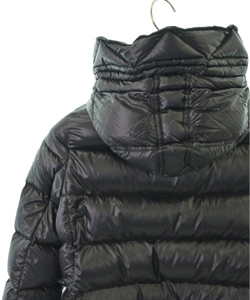 MONCLER 羽絨夾克/背心