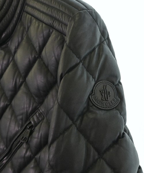 MONCLER 羽絨夾克/背心