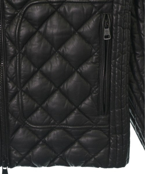 MONCLER 羽絨夾克/背心