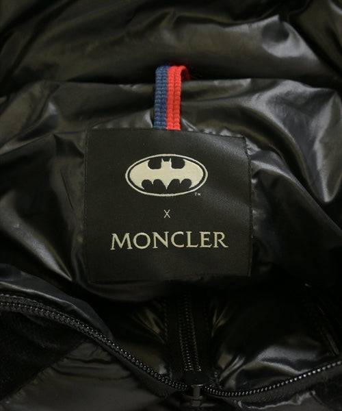 MONCLER 羽絨夾克/背心