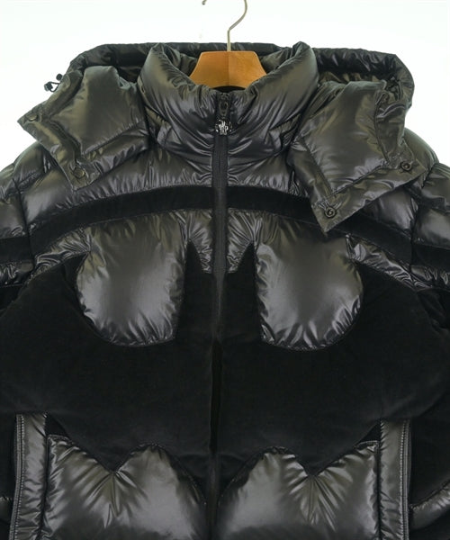 MONCLER 羽絨夾克/背心