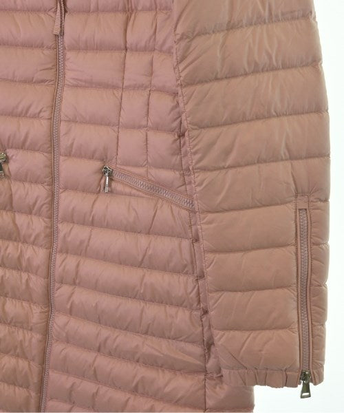 MONCLER 羽絨大衣