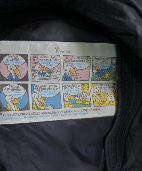 MONCLER 羽絨夾克/背心