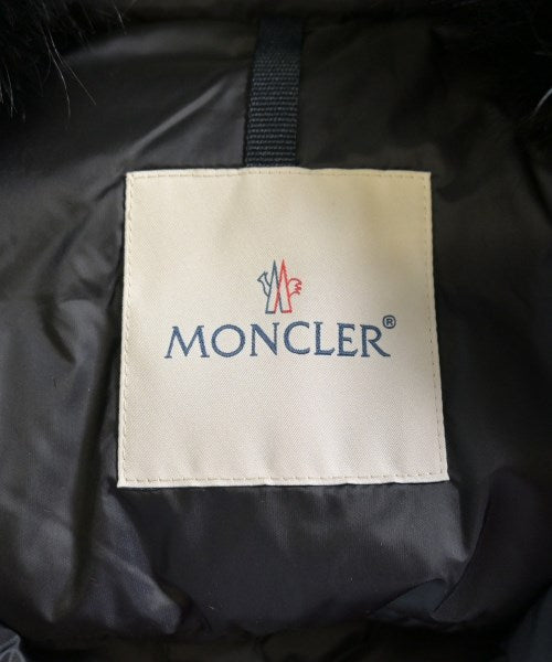 MONCLER 羽絨夾克/背心