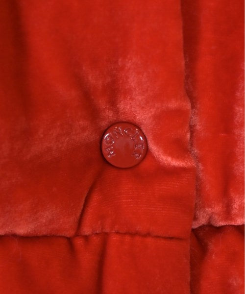 MONCLER 羽絨夾克/背心