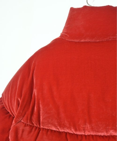 MONCLER 羽絨夾克/背心