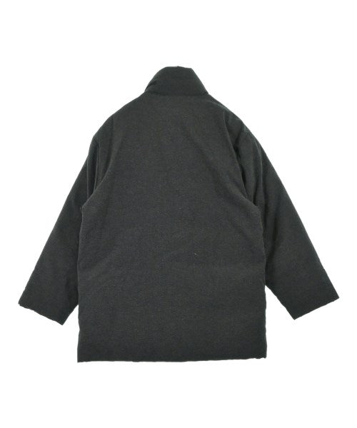 MONCLER 羽絨夾克/背心