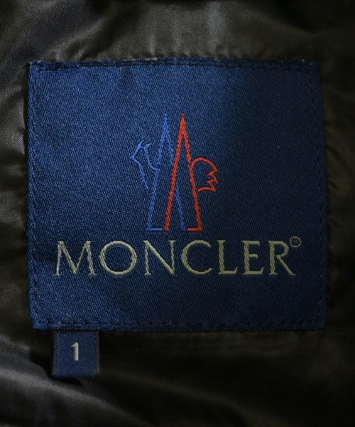 MONCLER 羽絨夾克/背心