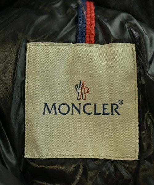 MONCLER 羽絨夾克/背心