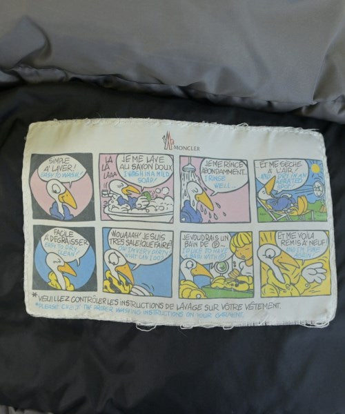 MONCLER 羽絨夾克/背心