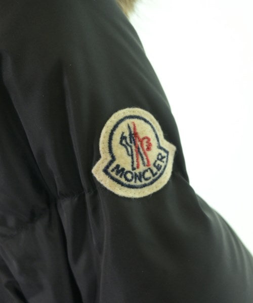 MONCLER 羽絨大衣