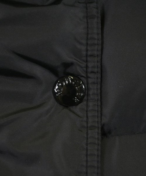 MONCLER 羽絨大衣