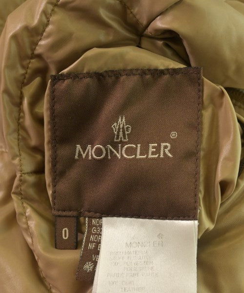 MONCLER 羽絨大衣