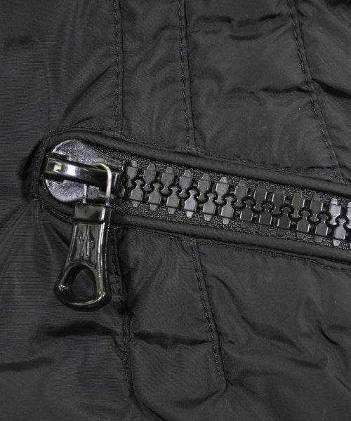 MONCLER 羽絨大衣