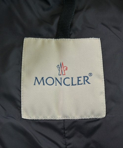 MONCLER 羽絨大衣