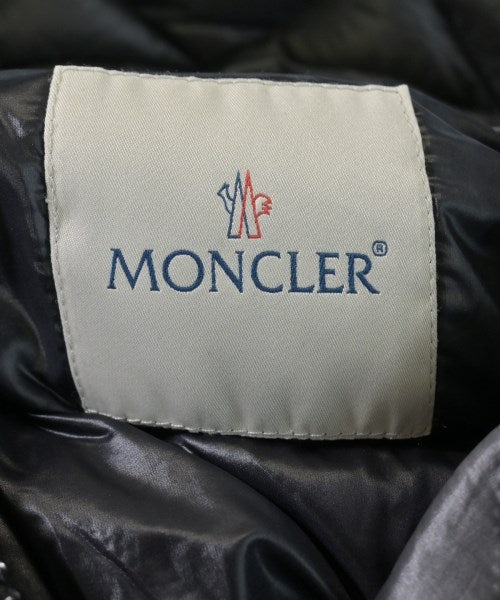 MONCLER 羽絨大衣