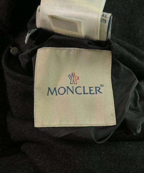 MONCLER 羽絨大衣