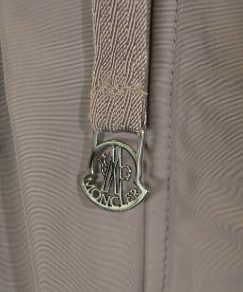 MONCLER 羽絨大衣