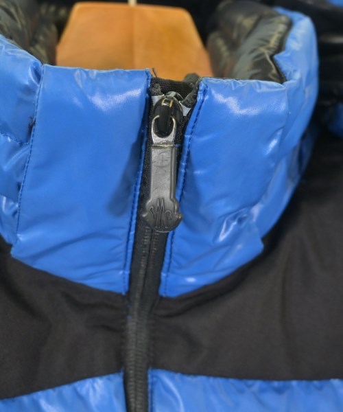 MONCLER 羽絨夾克/背心