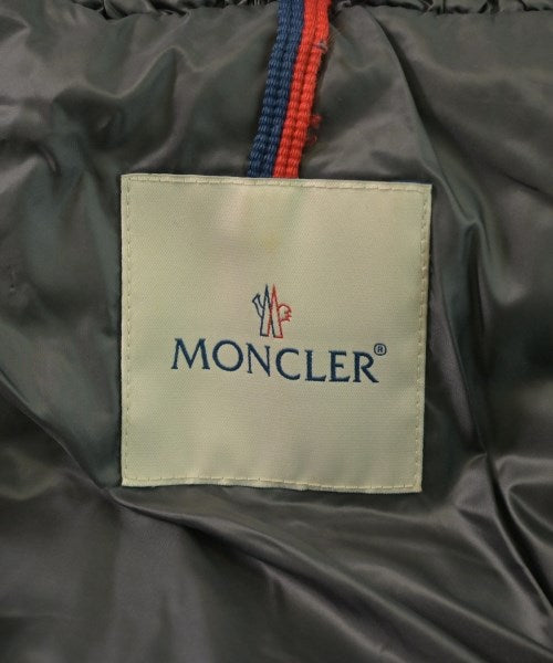 MONCLER 羽絨大衣