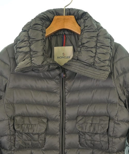 MONCLER 羽絨大衣