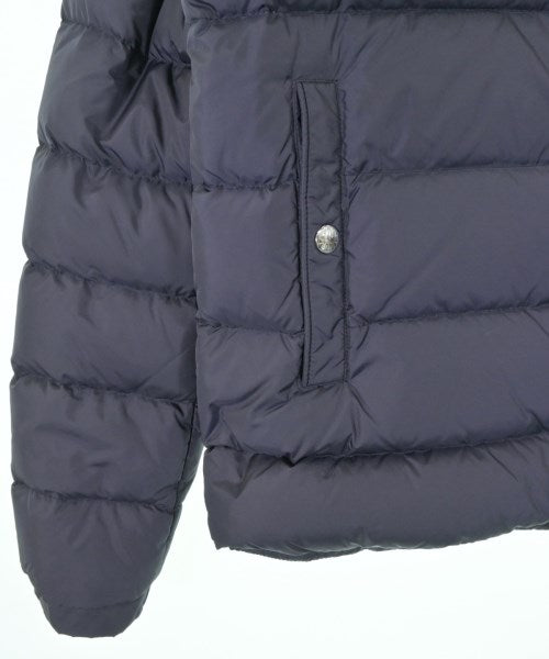 MONCLER 羽絨夾克/背心