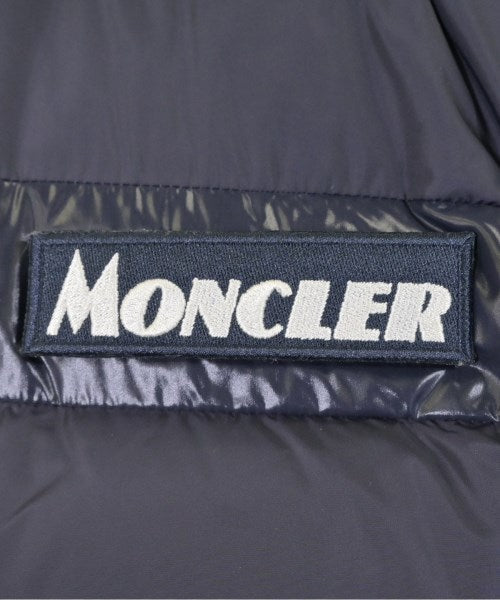 MONCLER 羽絨夾克/背心
