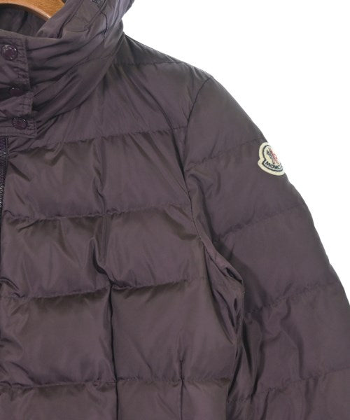 MONCLER 羽絨大衣