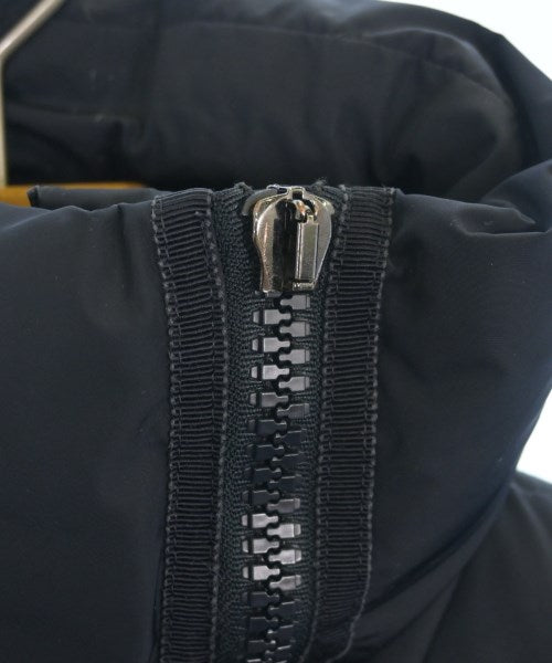 MONCLER 羽絨大衣