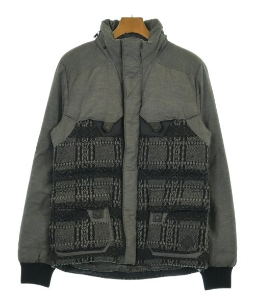 MONCLER W 羽絨夾克/背心