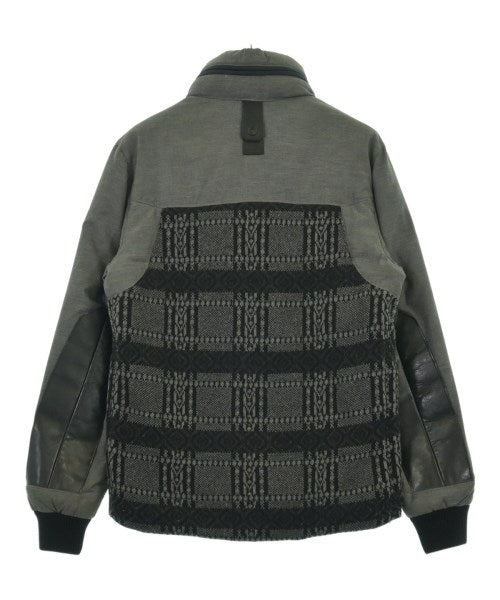 MONCLER W 羽絨夾克/背心