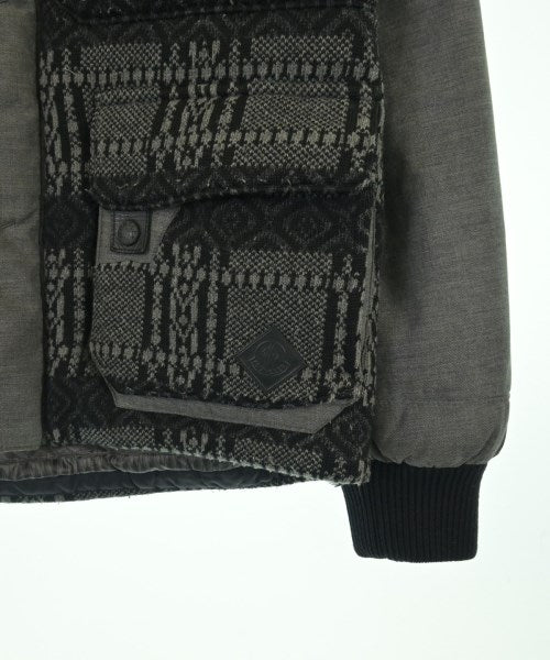 MONCLER W 羽絨夾克/背心