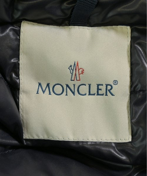 MONCLER 羽絨夾克/背心