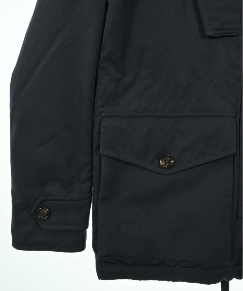 MONCLER 羽絨夾克/背心