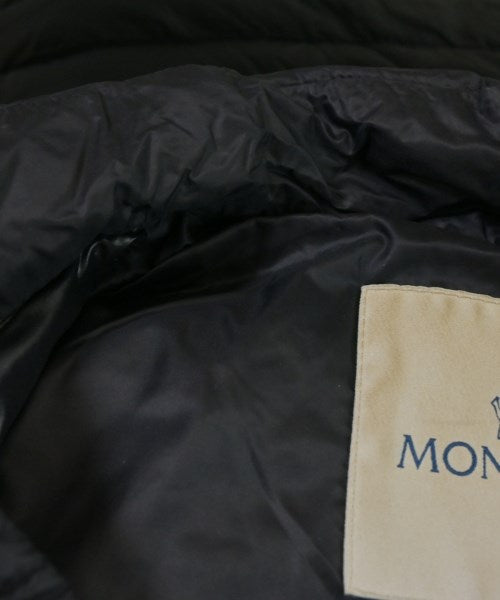 MONCLER 羽絨夾克/背心