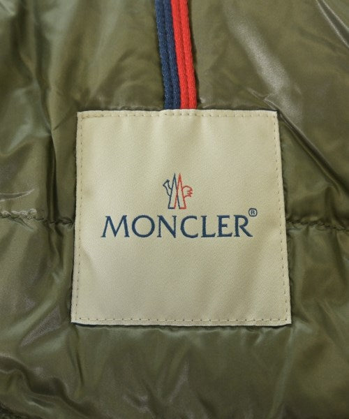 MONCLER 羽絨大衣