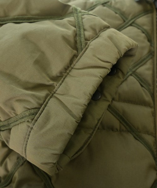 MONCLER 羽絨夾克/背心