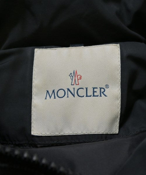MONCLER 羽絨大衣