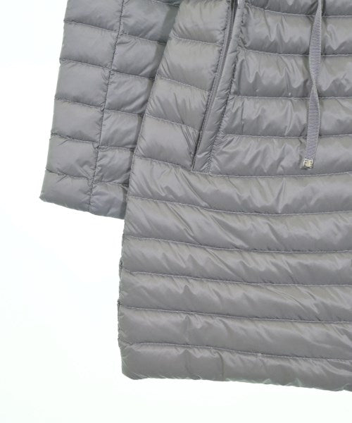 MONCLER 羽絨大衣