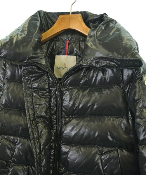 MONCLER 羽絨夾克/背心
