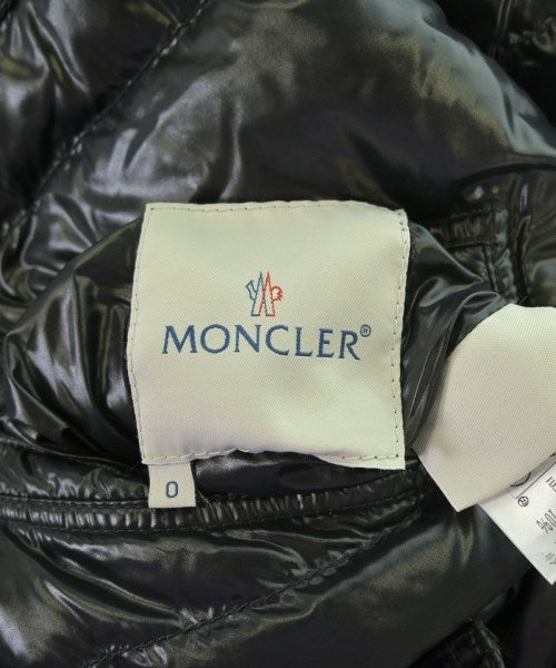 MONCLER 羽絨夾克/背心