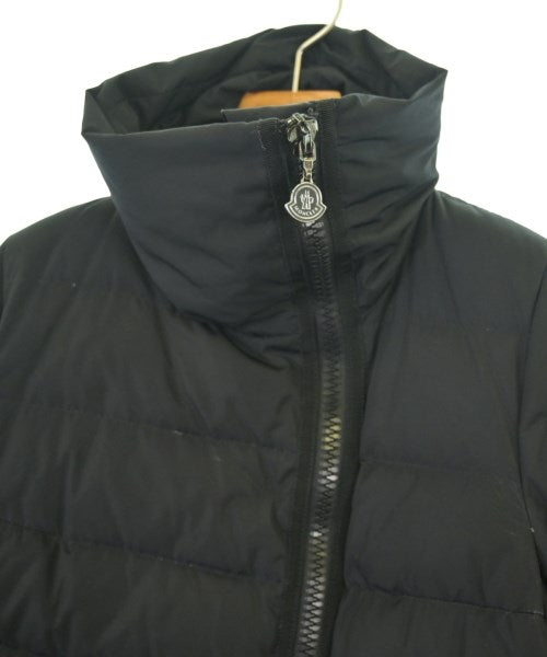 MONCLER 羽絨大衣