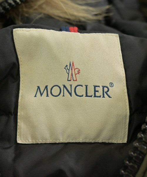 MONCLER 羽絨大衣