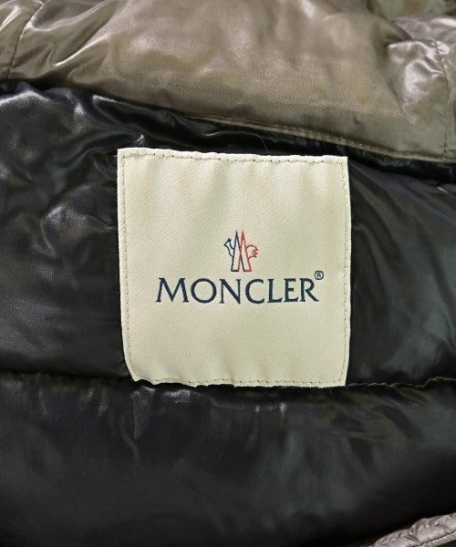 MONCLER 羽絨大衣