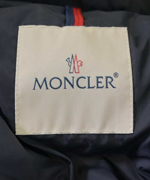 MONCLER 羽絨夾克/背心