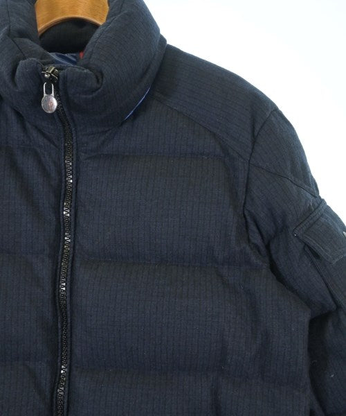 MONCLER 羽絨夾克/背心