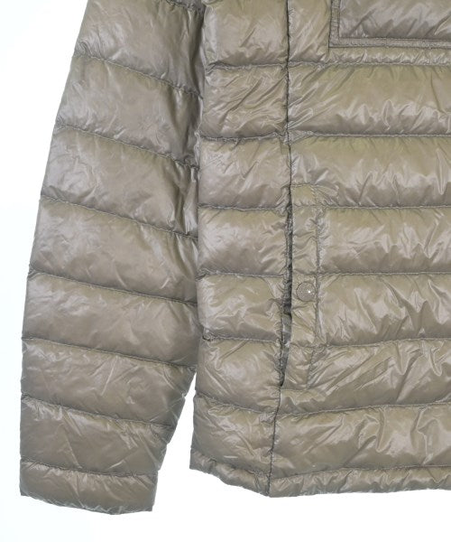 MONCLER 羽絨夾克/背心