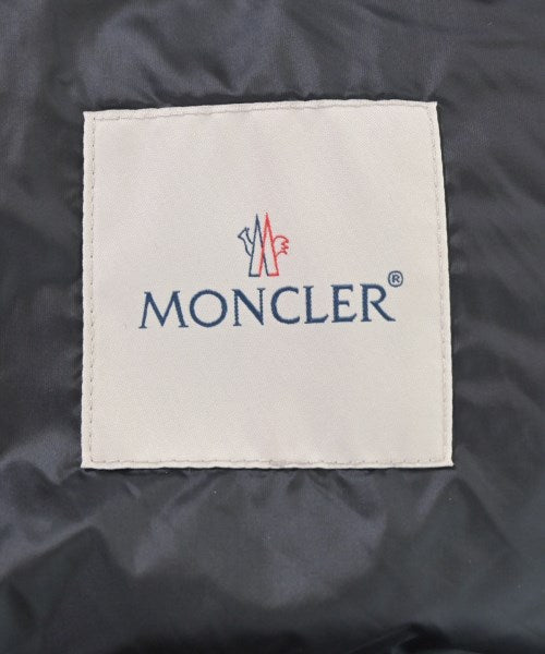 MONCLER 羽絨夾克/背心