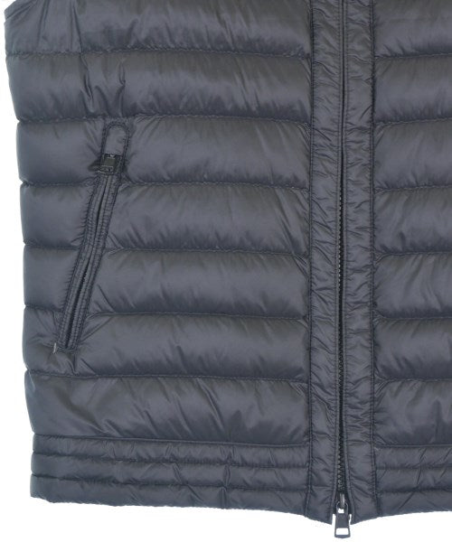 MONCLER 羽絨夾克/背心